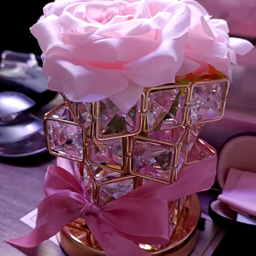 Lumière de Rose: Luxe Cube Nightlight